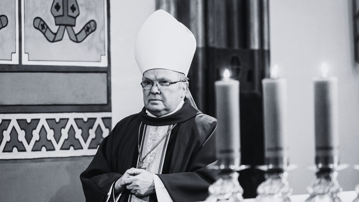 Zmarł abp Marian Gołębiewski