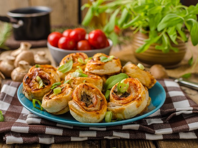 Neverovatno ukusna, a POSNA PICA-PITA: Svi će vam tražiti recept! 