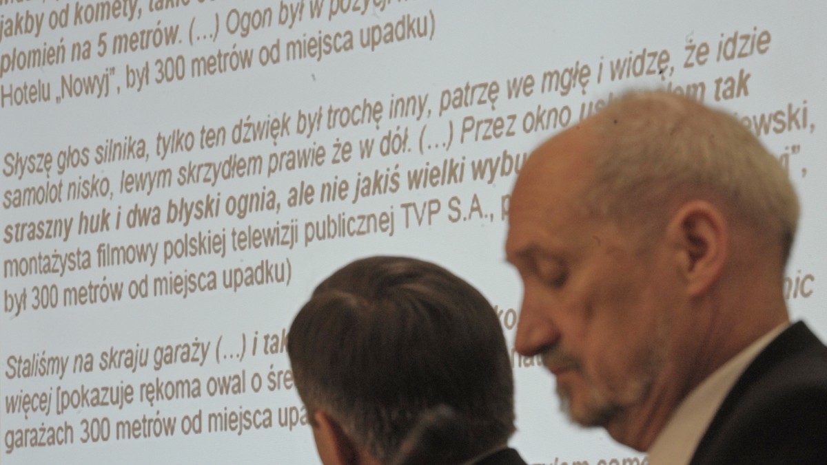 Według tezy raportu dr. inż. Grzegorza Szuladzińskiego, eksperta parlamentarnego zespołu ds. katastrofy smoleńskiej, jej przyczyną były wybuchy w czasie podejścia do lądowania, które zapoczątkowały destrukcję samolotu w powietrzu. Raport ma być przekazany do prokuratury.