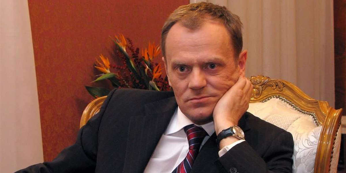 Tusk obroni się przed wirusem?