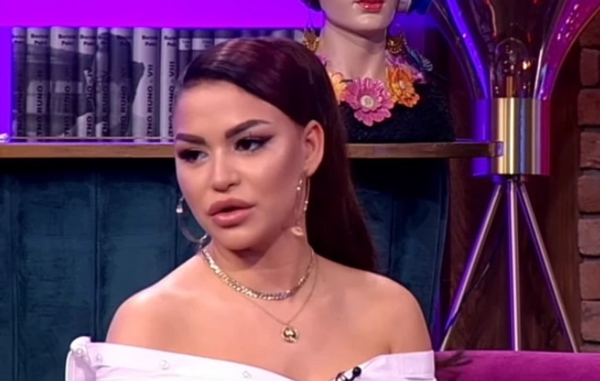 Aleksandra Mladenović u emisiji "Amidži šou"