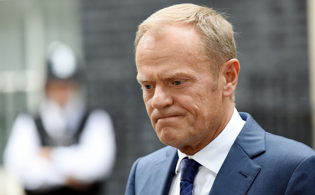 Wcześniej Tusk podkreślił, że unijna "27" nie ma dla Wielkiej Brytanii żadnej nowej oferty w sprawie warunków jej wyjścia z UE i wyraził nadzieję, że w czwartek usłyszy od brytyjskiej premier realistyczne propozycje tego, jak wyjść z impasu w sprawie brexitu po głosowaniach w Izbie Gmin.