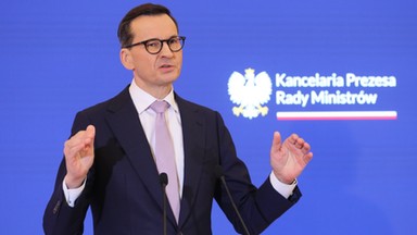 Trzynasta i czternasta emerytura na stałe. Premier Morawiecki obiecuje