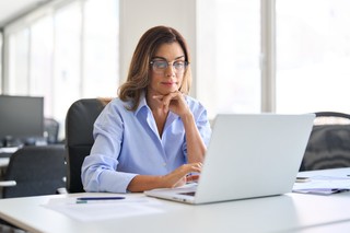 Staż pracy wpływa na uprawnienia pracownicze. Jak go obliczyć po zmianach w kodeksie pracy