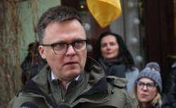 Wybory prezydenckie 2025. Hołownia pokonałby Nawrockiego [SONDAŻ]