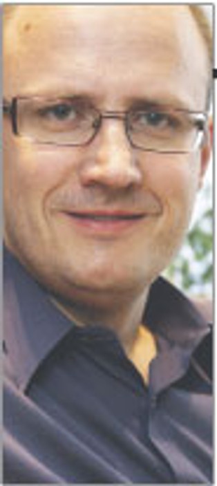 Największe ryzyko osłabienia dotyczy walut powiązanych z surowcami