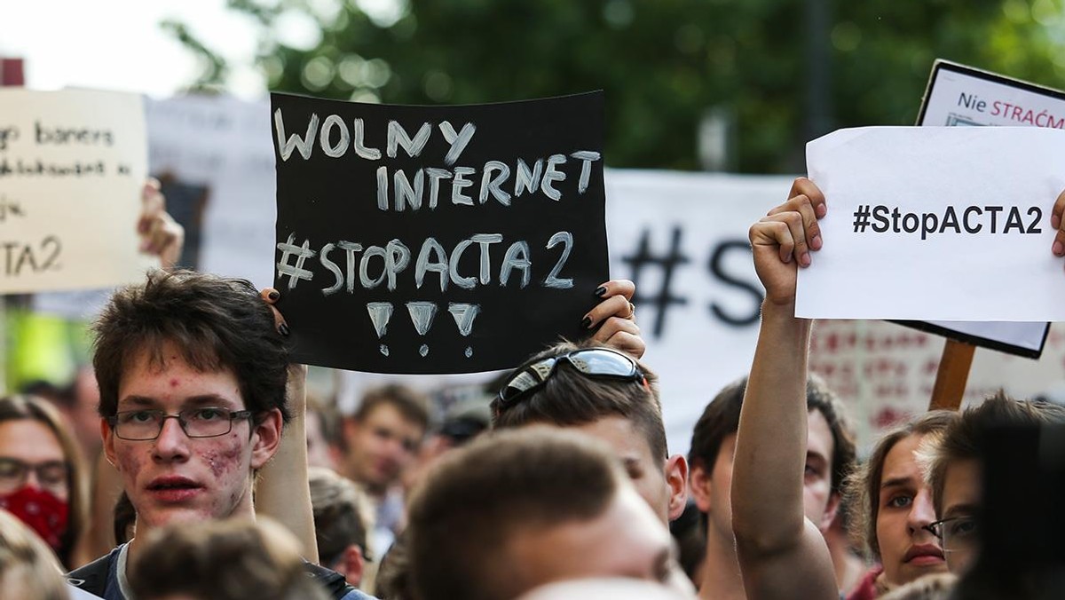 Protesty przeciwko dyrektywie PE, nazwanej Acta 2.0.