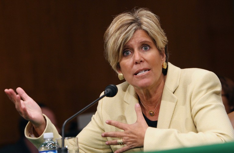 Co radzi odchodzącym z pracy wieloletnia dziennikarka CNBC? „Jeśli wewnętrznie czujesz, że musisz odejść, odejdź”. Właśnie na bazie takiego wewnętrznego przeczucia Suze Orman zdecydowała się odejść z CNBC po 13 latach pracy. „Pewnego dnia wstałam  z łóżka i wiedziałam, że czas zakończyć mój program Suze Orman Show. Moje serce już wiedziało, że czas iść dalej”. Dzięki takiemu działaniu to ty, a nie twój pracodawca, decyduje, kiedy odchodzisz.