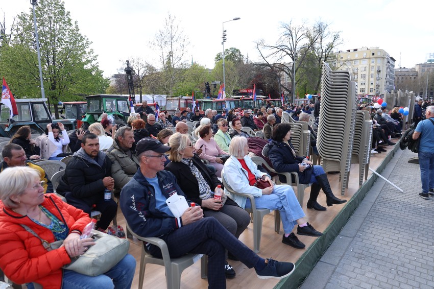 Skup Pokreta za narod i državu