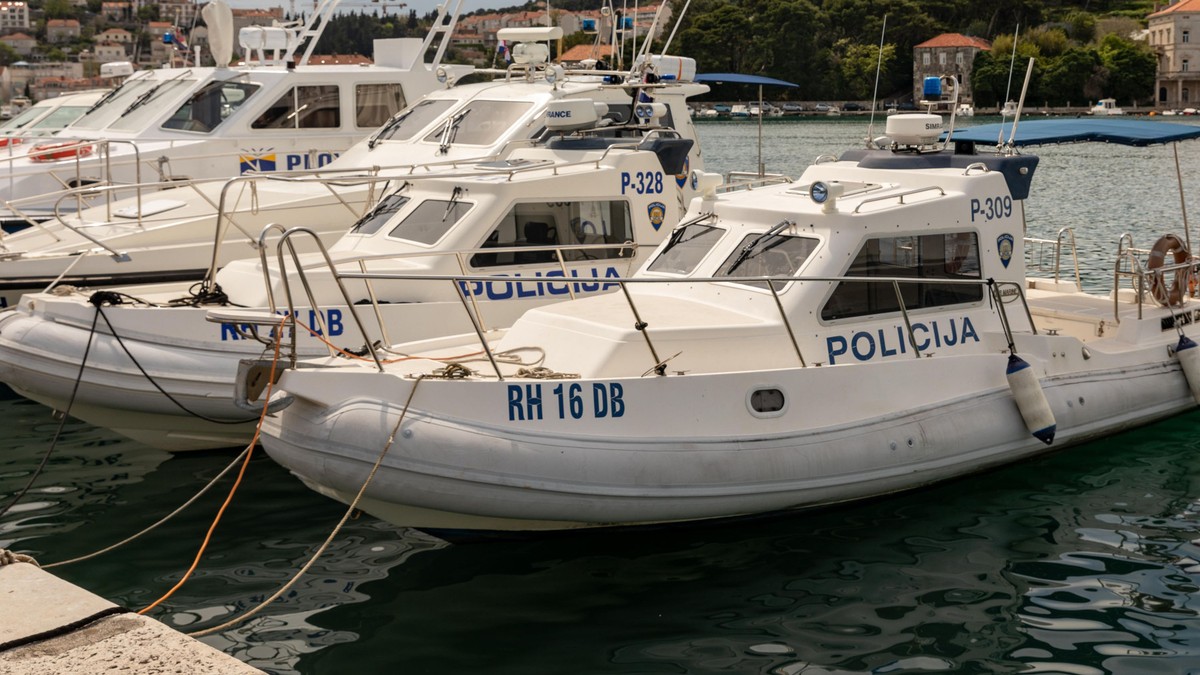 potraga za Portugalcima u Hrvatskoj pokrivalica