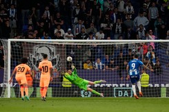 Atletico 3 punkty miało już w kieszeni, ale z 3:0 zrobiło się 3:3 [WIDEO]