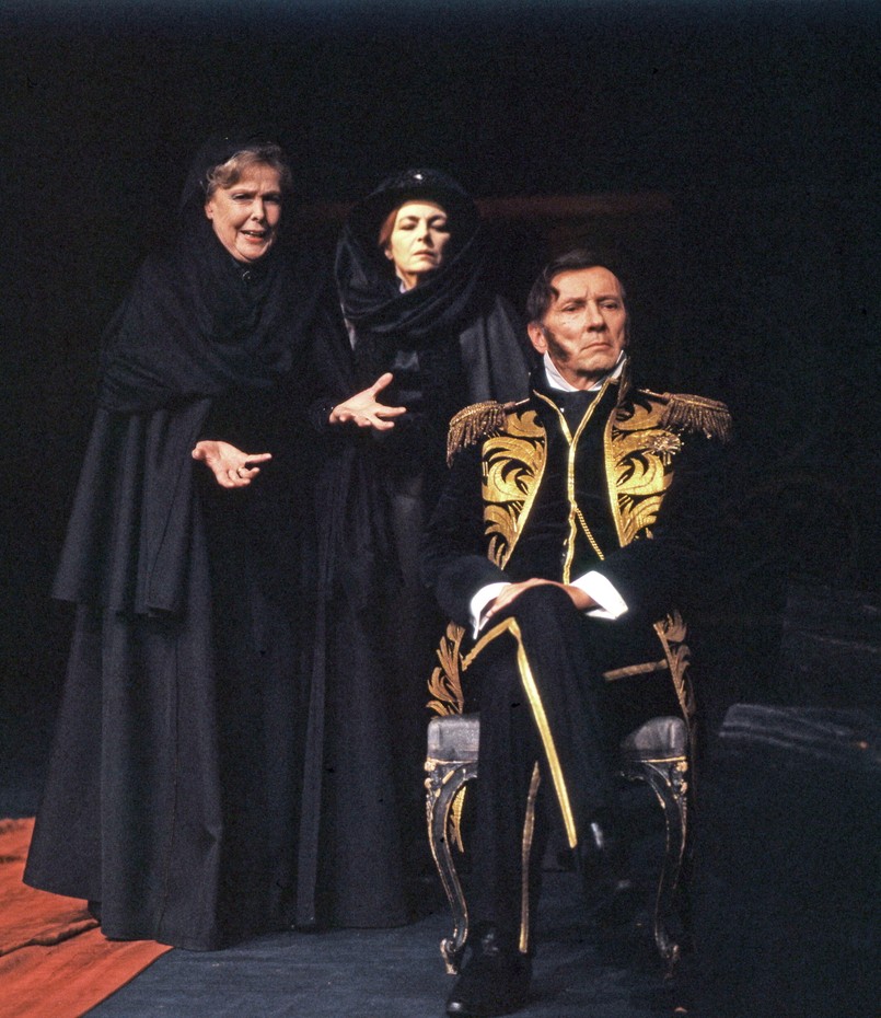Ewa Krasnodębska w "Dziadach" w Teatrze Narodowym w 1987 r.