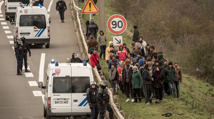 Calaise a kamionosk szerint frontvonalnak számít/ Fotó: AFP