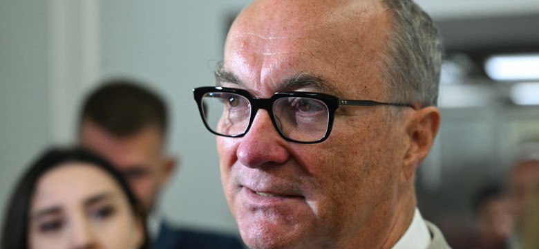 Czarzasty o "mowie nienawiści" Dudy: Nie idźcie w to, bo się skończy jak z Narutowiczem