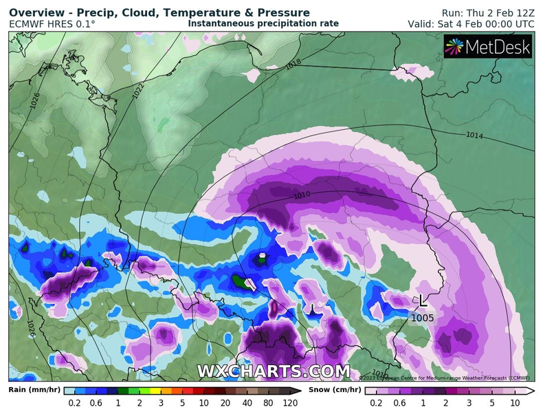 Noc również deszczowo-śnieżna, ale nie powinno już padać tak mocno.