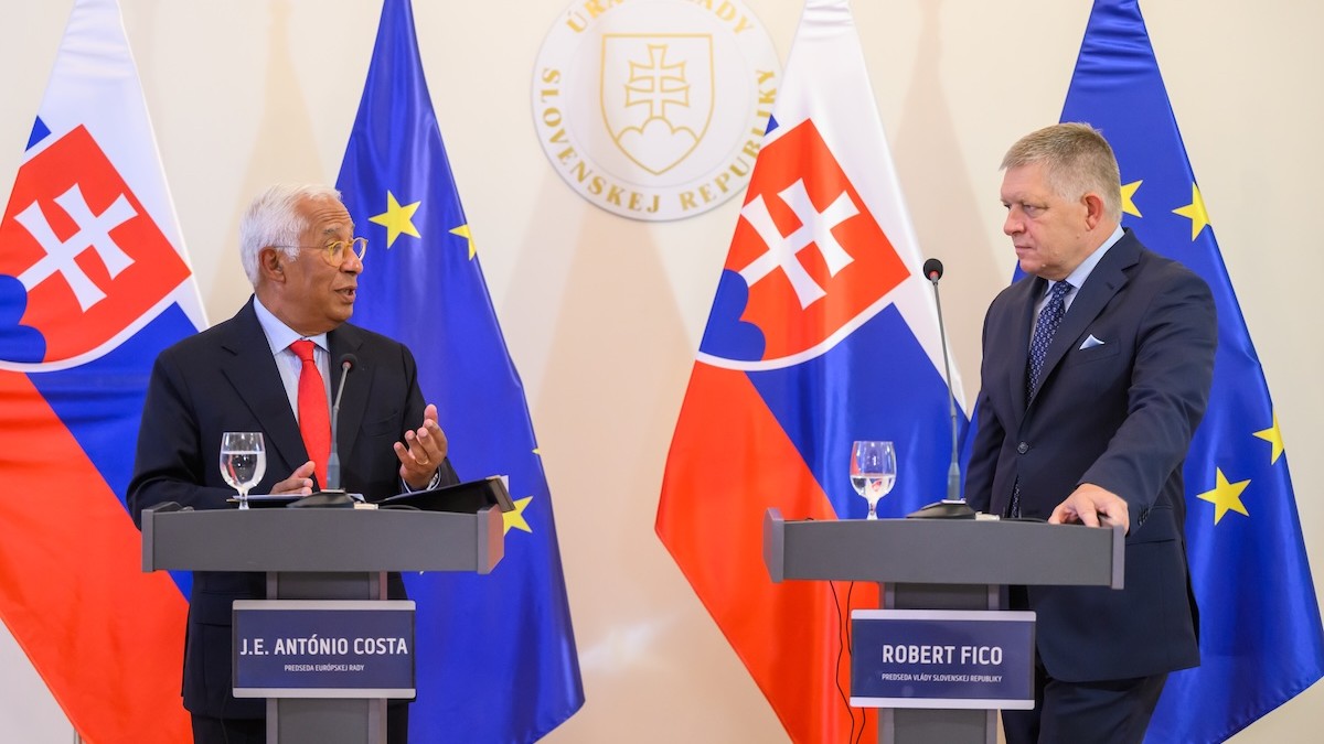 Predseda vlády Robert Fico a predseda Európskej rady António Costa po spoločnom rokovaní o novom rozpočte Európskej únie, v Bratislave 25. augusta 2026.