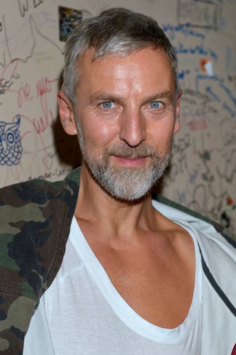 Robert Kupisz podczas benefisu Urszuli Dudziak w radiowej Trójce