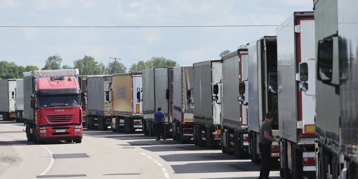 Władze w Kaliningradzie narzekają na problemy z transportem kołowym