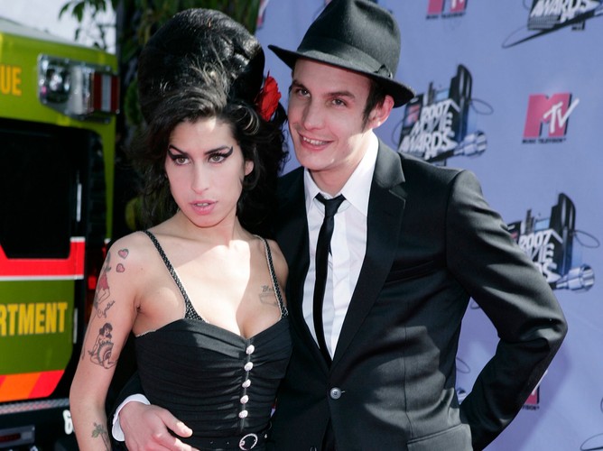 Amy i jej mąż Blake Fielder Civil na gali MTV Movie Awards w Los Angeles – czerwiec 2007