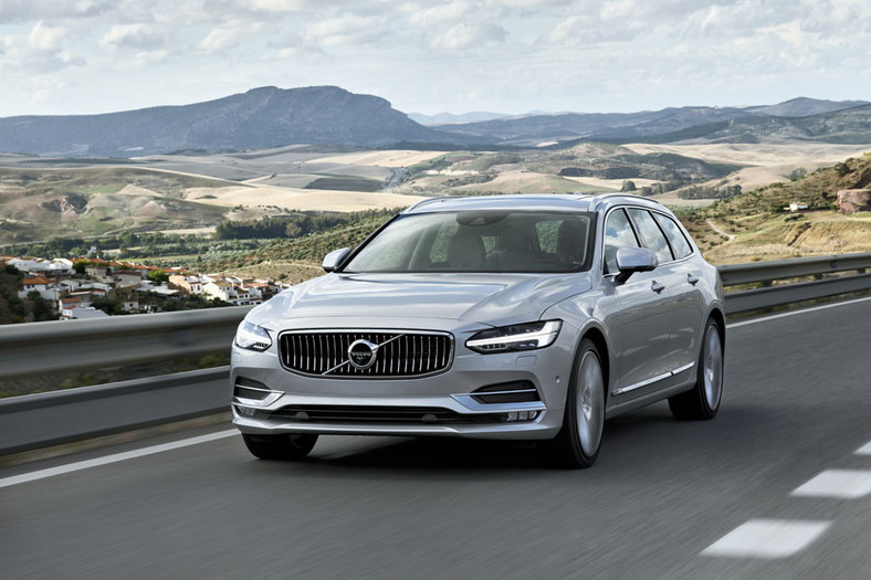 Volvo V90 D5 AWD wielkie luksusowe kombi (Test, Opinie