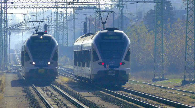 Az óraigazítás néhány belföldi és nemzetközi vonatot érint / Fotó: MTVA/Bizományosi: Jászai Csaba