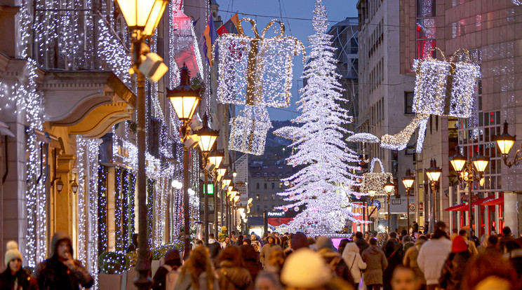 A karácsonyi vásárokon is érdemes nyitott szemmel járni / Fuszek Gábor