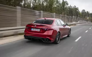 Alfa Romeo Giulia Quadrifoglio – codzienna dawka radości 