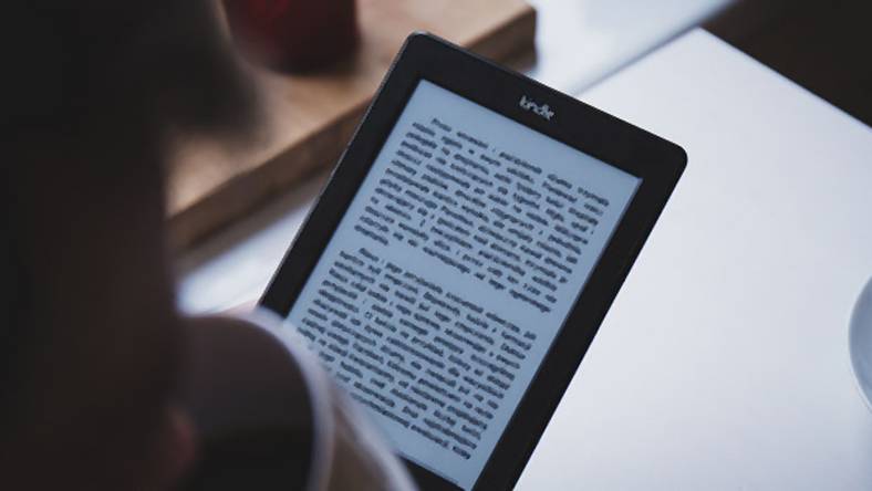 Pięć najlepszych czytników e-booków - czytaj książki tak, jak chcesz