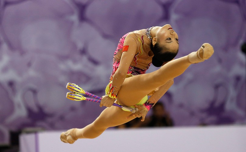 Ale one się wyginają. Gimnastyczki chyba są z gumy