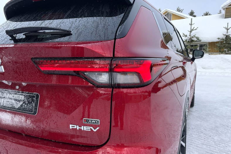 Mitsubishi Outlander PHEV