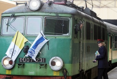 POLAND-POPE-PILGRIMS-TRAIN