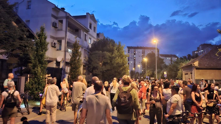 Novi Sad zborovi, protest