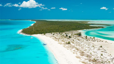 Water Cay - rajska wyspa na Turks i Caicos wystawiona na sprzedaż za "jedyne" 36 mln funtów