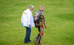 ME na żużlu: Bellego poważnie kontuzjowany po upadku w Toruniu