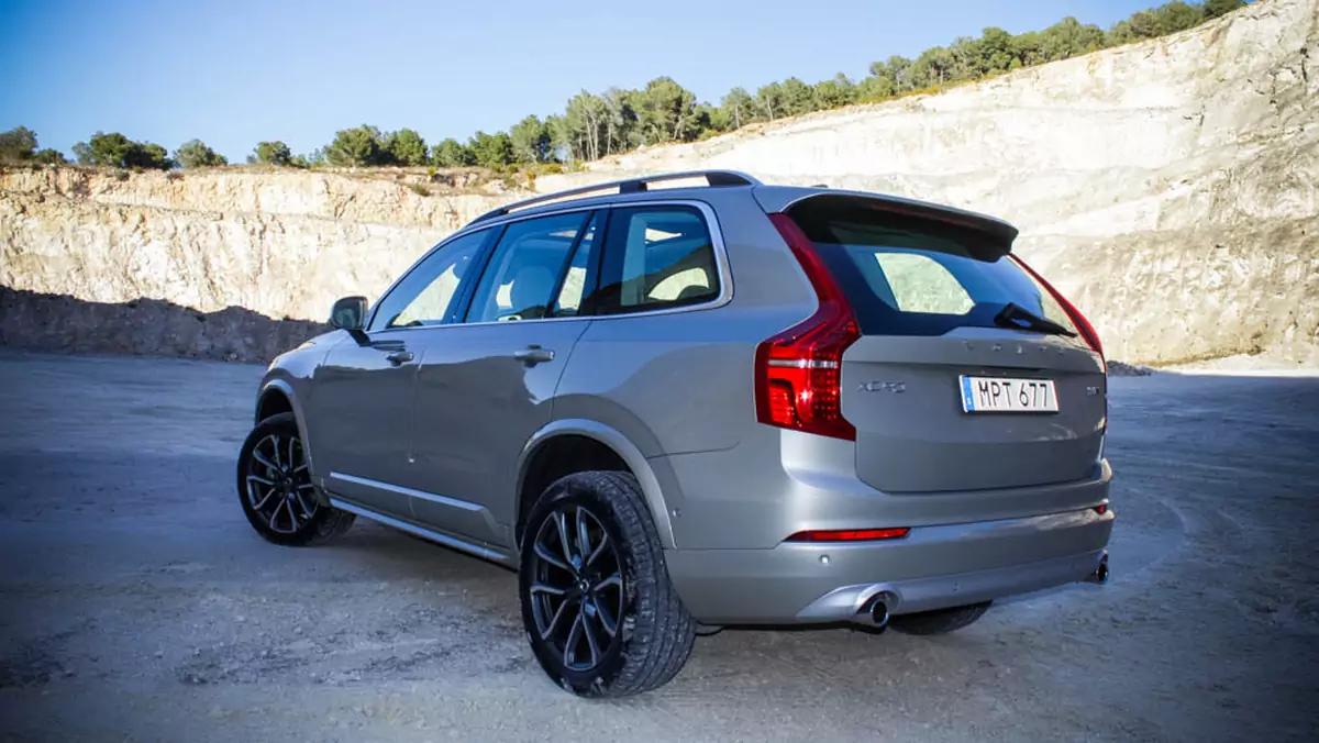 Volvo XC90