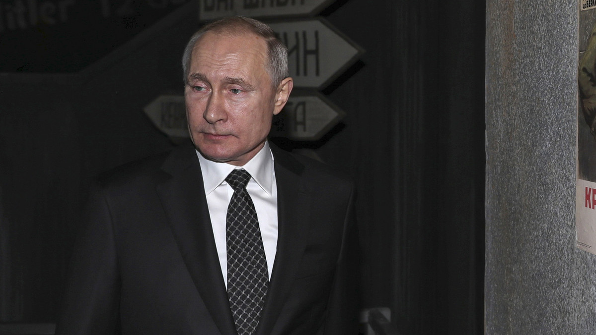Rosja otworzy centrum archiwów z II wojny światowej. Putin: zamkniemy "ohydne usta"