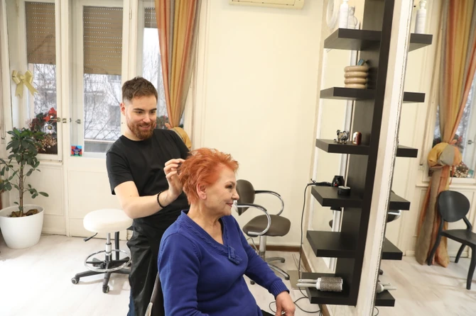 Nijansa je dala fenomenalan sja kosi