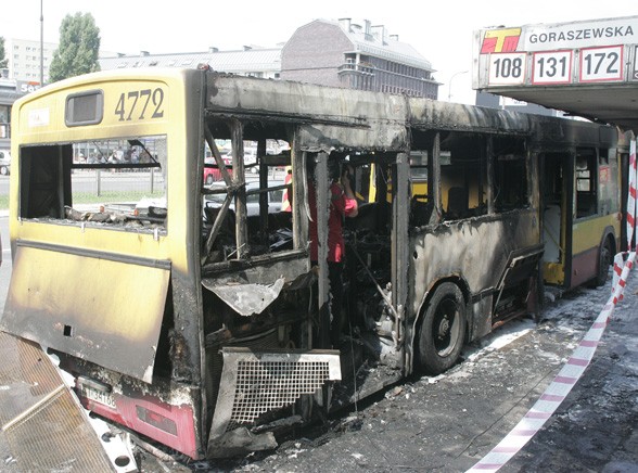 Warszawski autobus płonął jak pochodnia