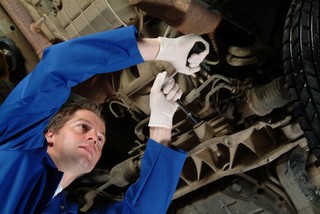 Czy korekta rentowności w specjalnej strefie ekonomicznej wpływa na zwolnienie podatkowe?