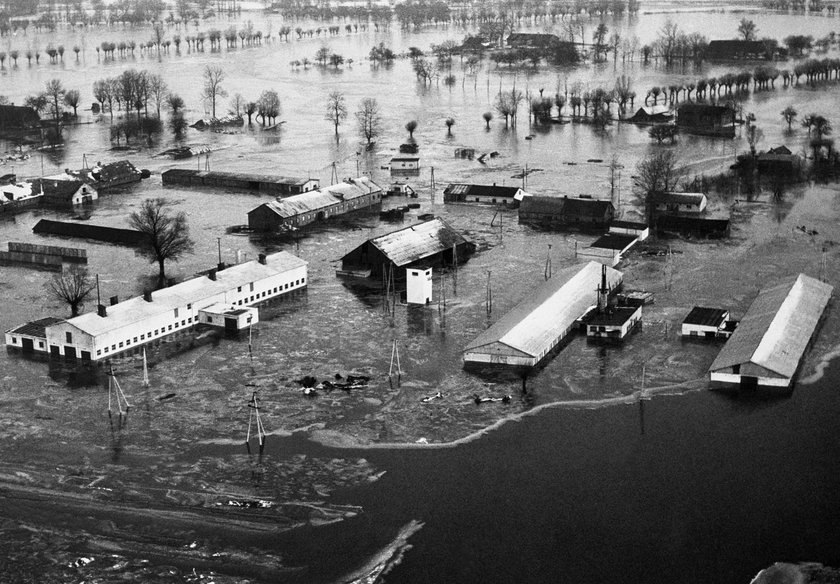 Część miasta znalazła się pod wodą. To była tragedia dla kilku tysięcy mieszkańców