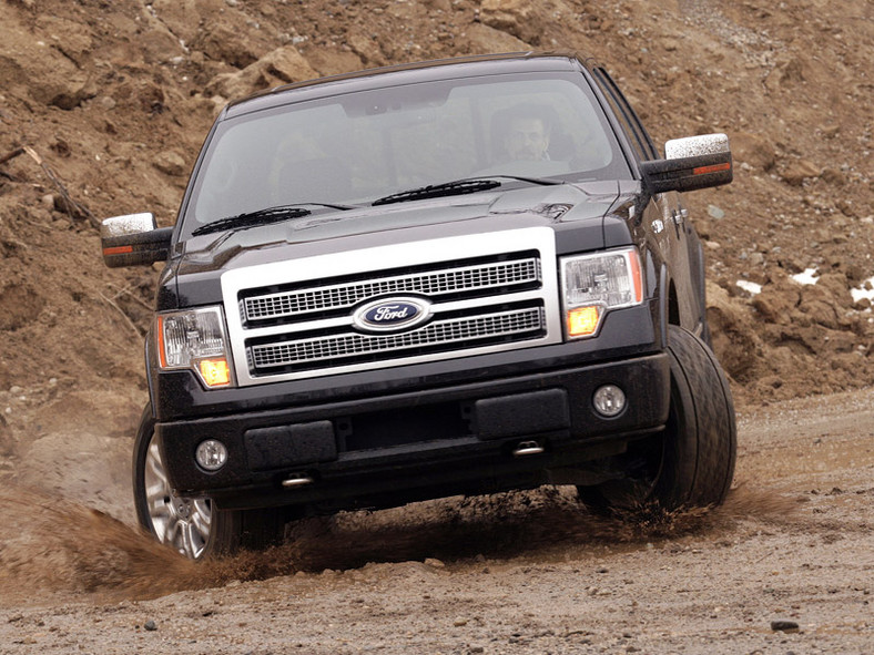 Ford F-150: legendarny pickup z nową twarzą (+ wideo)