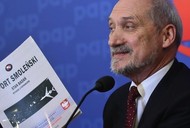 WARSZAWA PIS ANTONI MACIEREWICZ KONFERENCJA