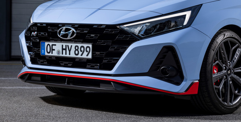 Logo Hyundaia przedstawia nie tylko literę H.
