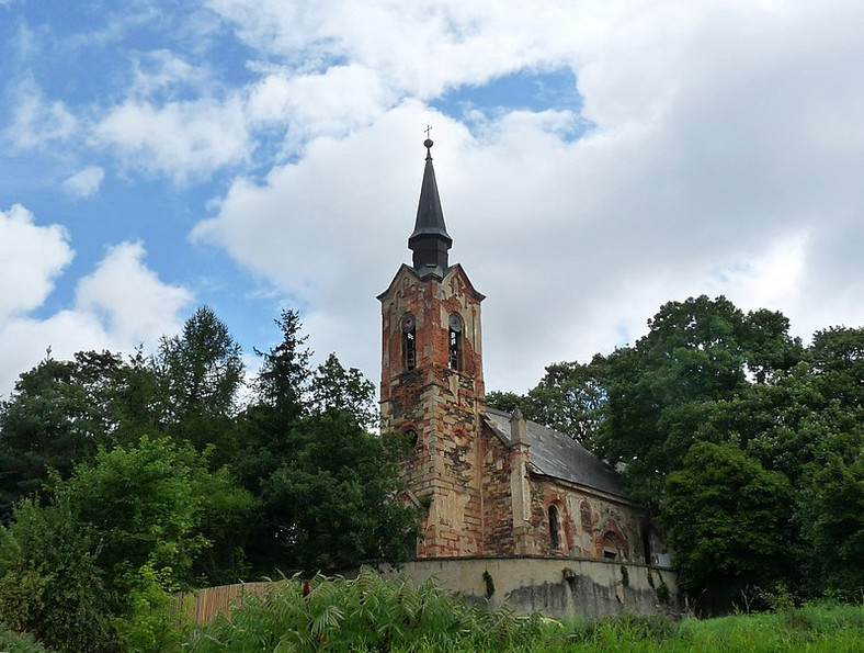 Kościół św. Jerzego w Lukovej