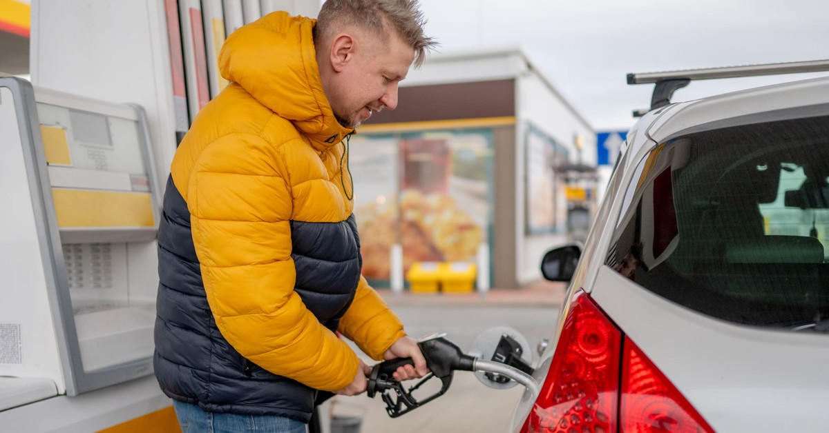 6,16 zł za litr benzyny i 7,60 zł za litr diesla. ME podaje maksymalne ceny detaliczne paliw
