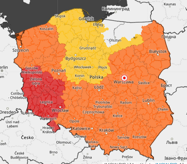 Gwałtowne burze, ulewne deszcze i ogromny grad. Wydano alarmy trzeciego stopnia