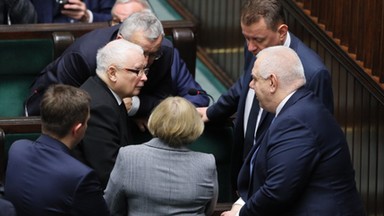 Zbiera się Rada Polityczna PiS. Mowa o "kierunkowych decyzjach na przyszłość"