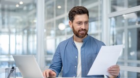 Pracodawcy sprawdzą zaświadczenia stażowe z ZUS online. Nowa usługa już działa