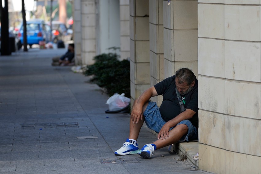 Izbeglice iz južnog predgrađa Bejruta u centru libanske prestonice 28. septembra