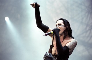 Nakaz aresztowania Marilyna Mansona